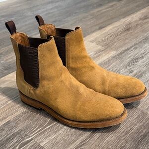 Frye Chelsea boots size 8